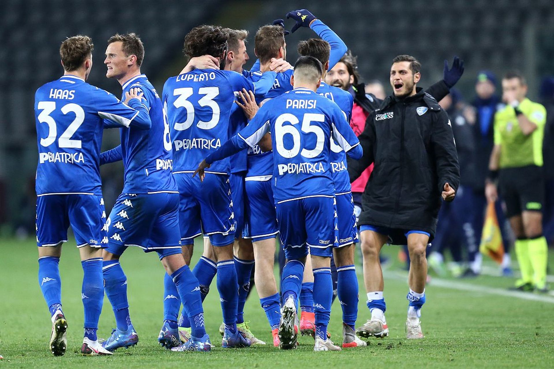 板凳深度的 板凳深度的