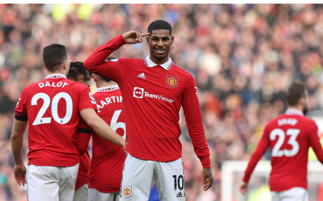 表现成为焦 表现成为焦